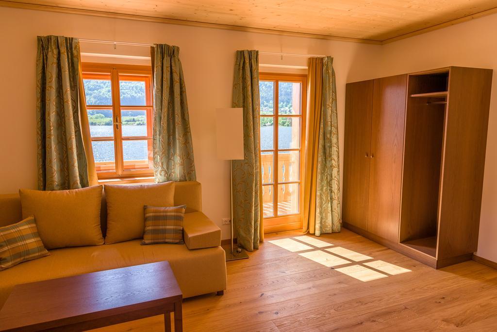 Stiftsschmiede Ossiach Hotell Rum bild