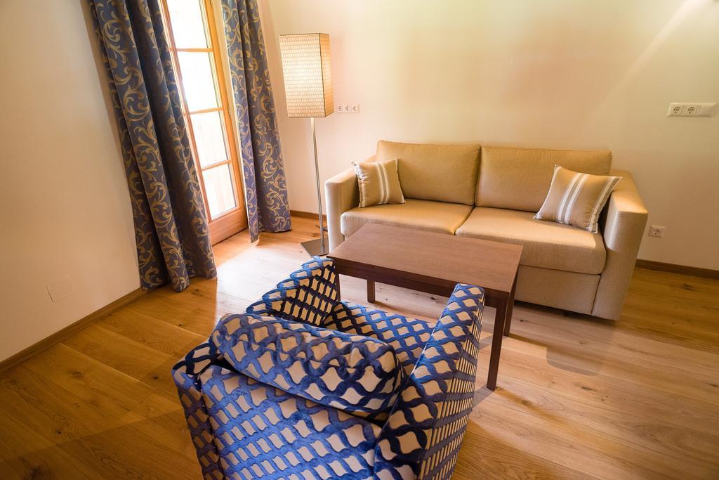 Stiftsschmiede Ossiach Hotell Rum bild